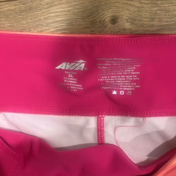 Spandex Shorts - Picture 2 of 3